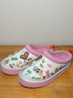 UGG Tazz Pop Sketch Slippers White Leather Colorful Humberto Cruz Girls Size 5
